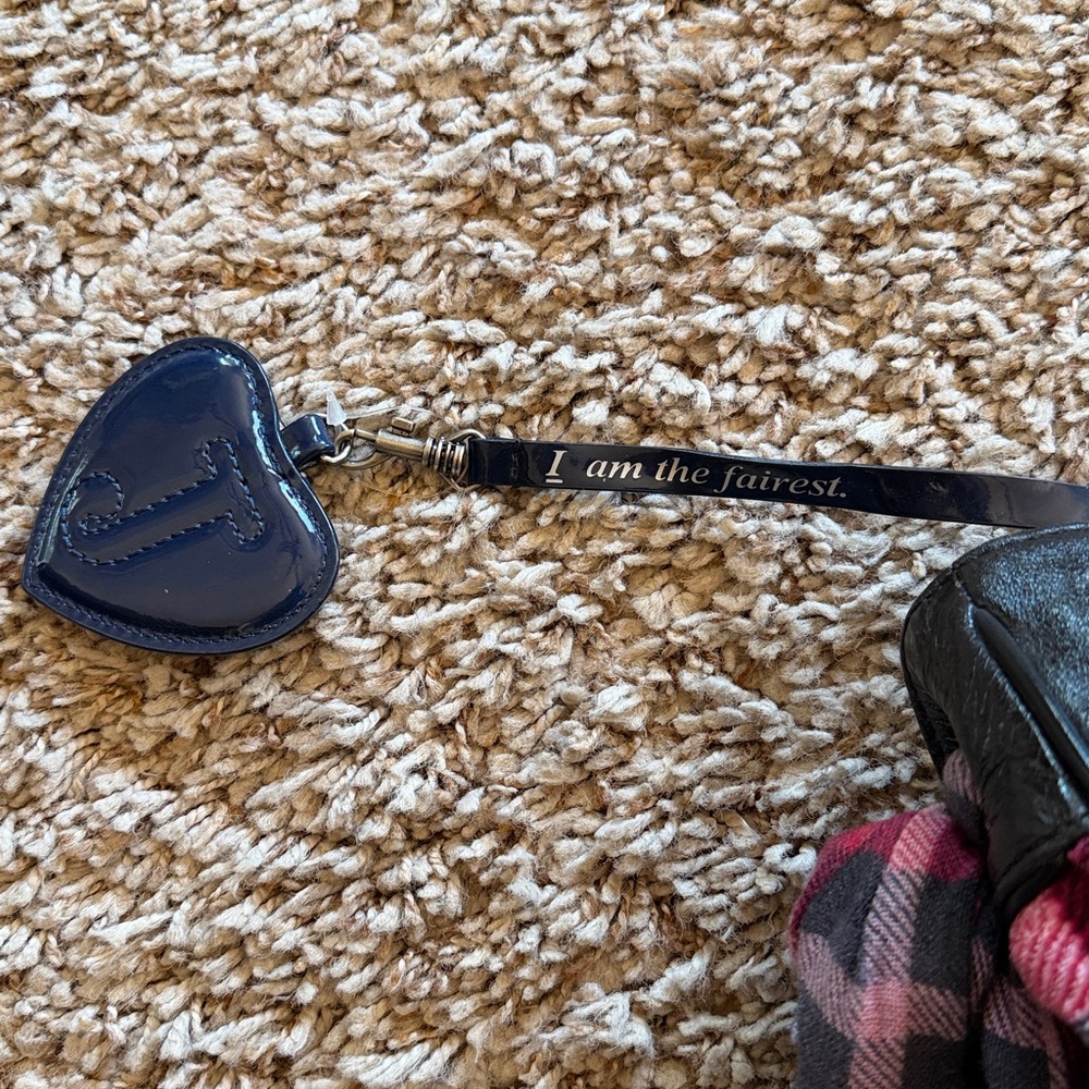 Juicy Couture checkered hand bag - Picture 7 of 8